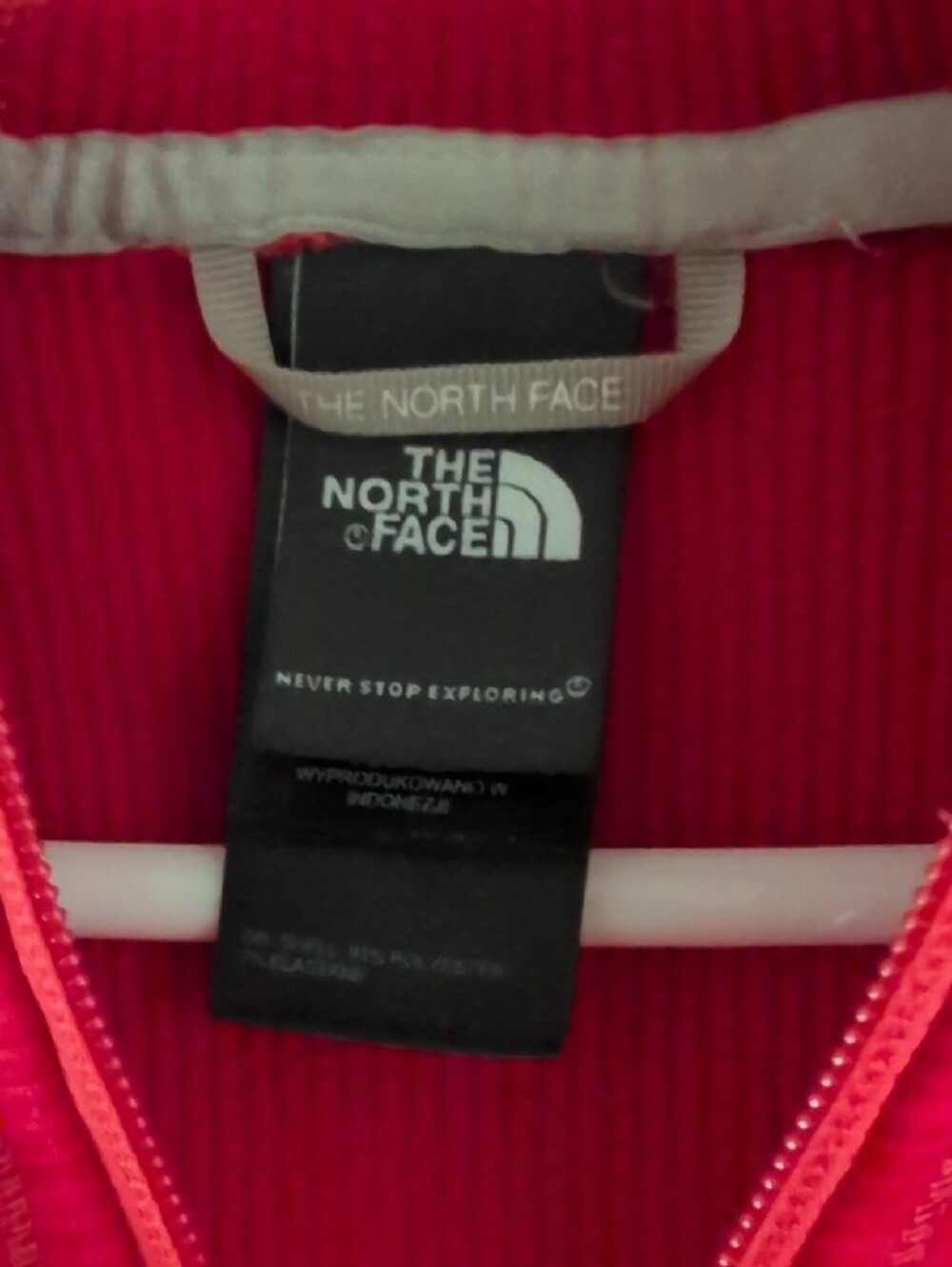 The North Face Raspberry Zip-Up Hooded Jacket - Picture 2 of 6